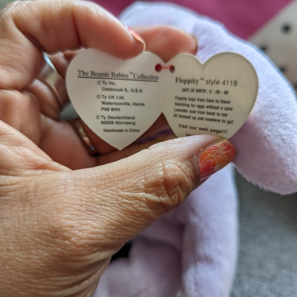 Ty Beanie Babies Lot of 2- Floppity/ Hoppity Bunnies w tags. - Picture 4 of 7